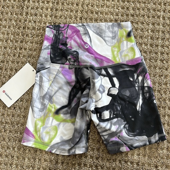 NWT Align HR - Picture 2 of 2